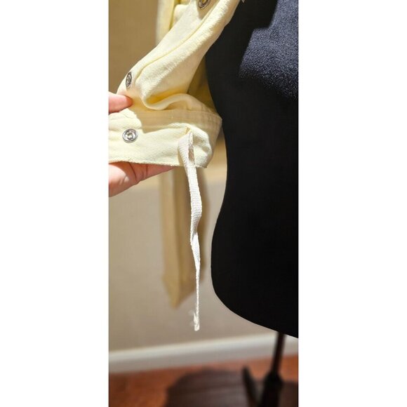 Fashion Nova Butter Yellow Cropped Cream Denim M Jacket Adjustable Waist - Picture 11 of 12